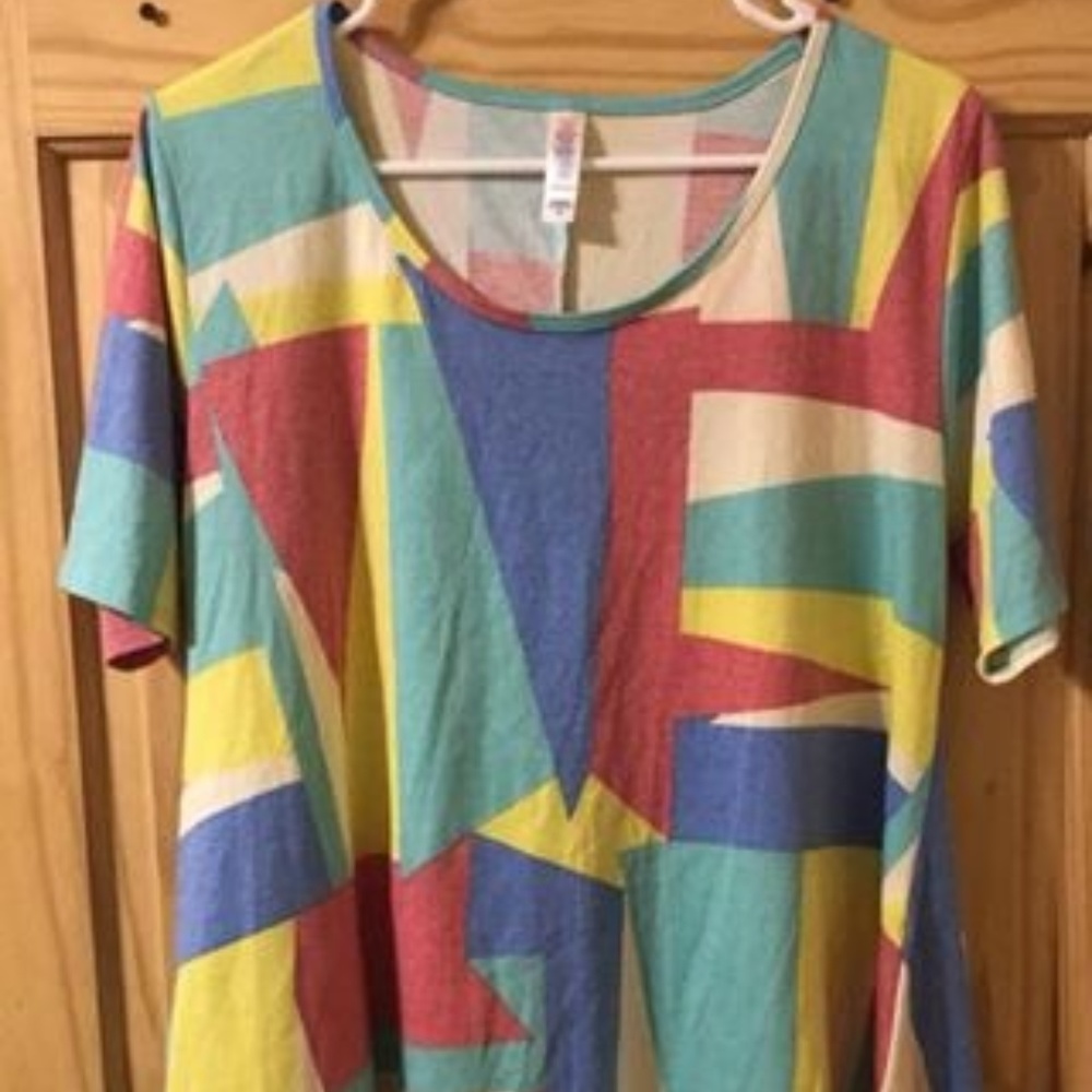 Lularoe Perfect T